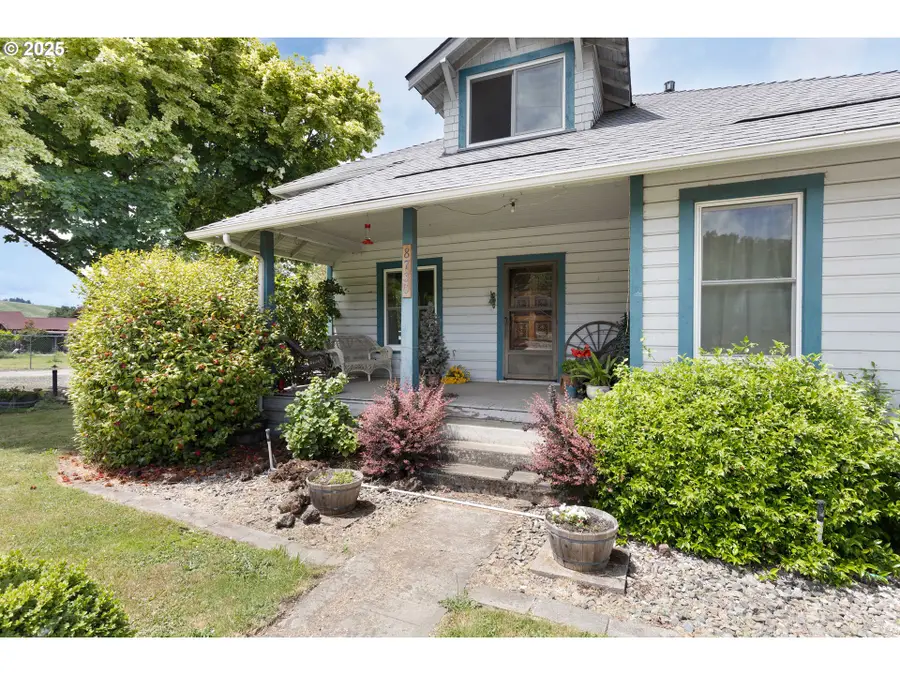 8730 Old Highway 99, Roseburg, OR 97470 - #2