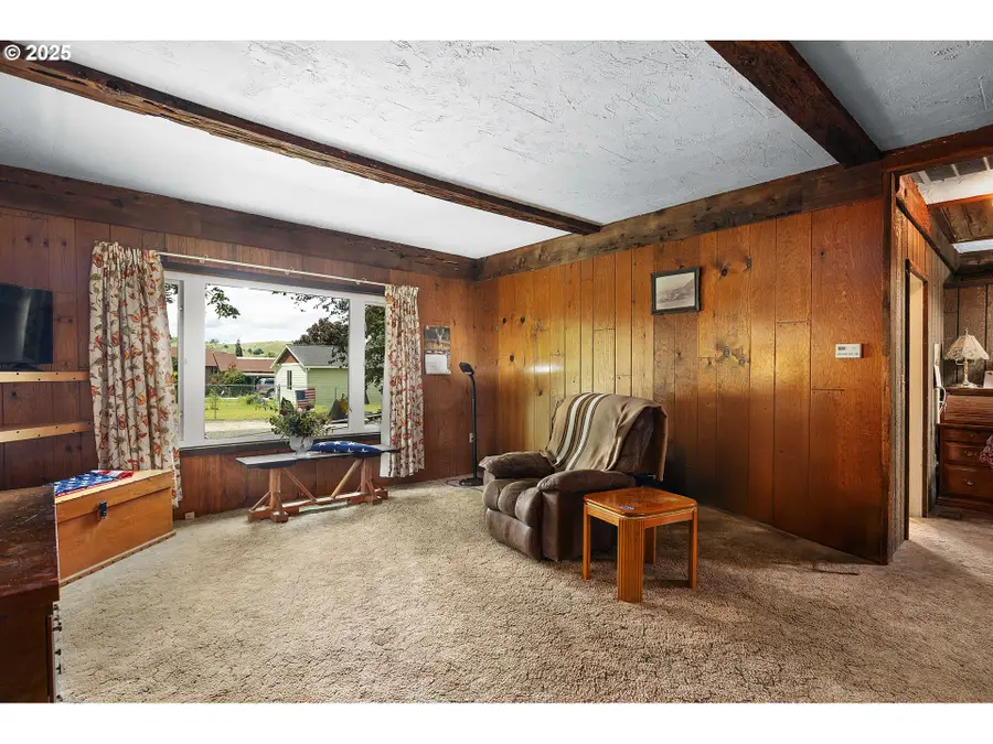 8730 Old Highway 99, Roseburg, OR 97470 - #3