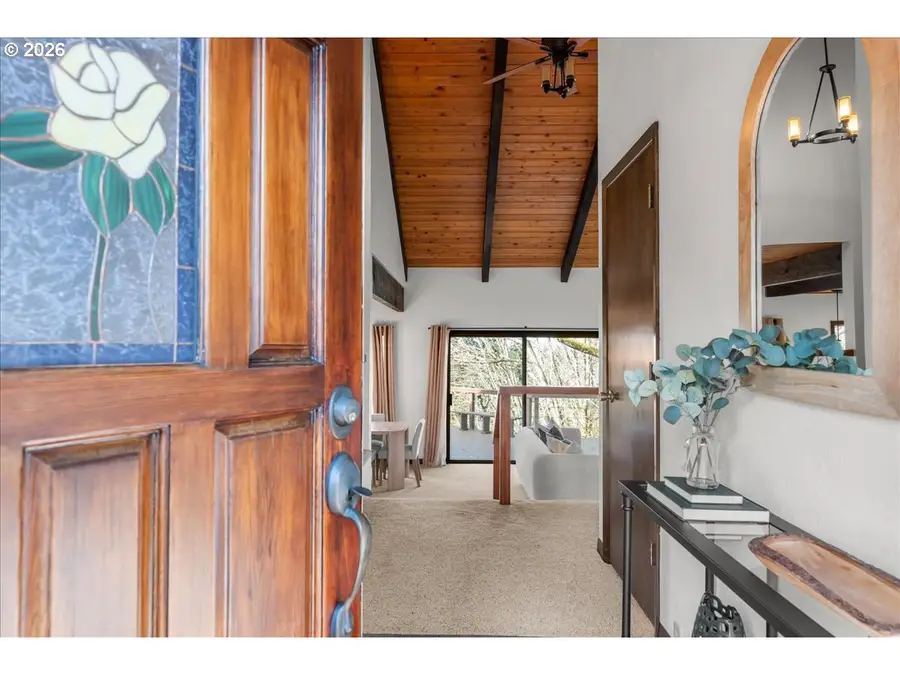 3904 Viewcrest Rd S, Salem, OR 97302 - #2