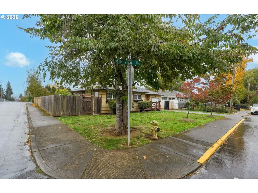 2310 Mountain View Dr S, Salem, OR 97302 - Image #3