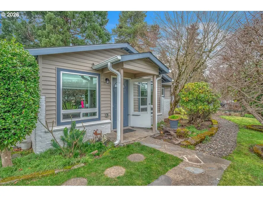 1461 NE 12th Ave, Hillsboro, OR 97124 - #2