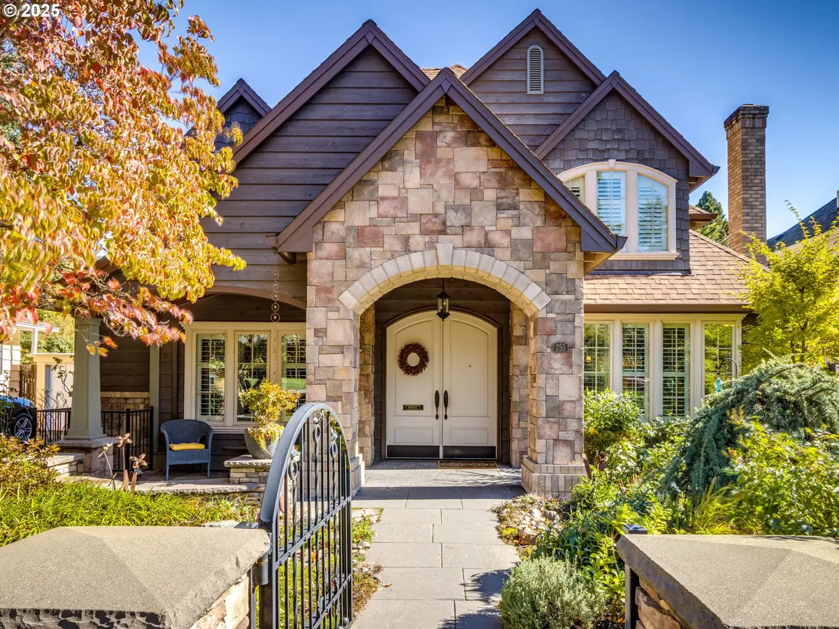 755 6th St, Lake Oswego, OR 97034 - Image #1