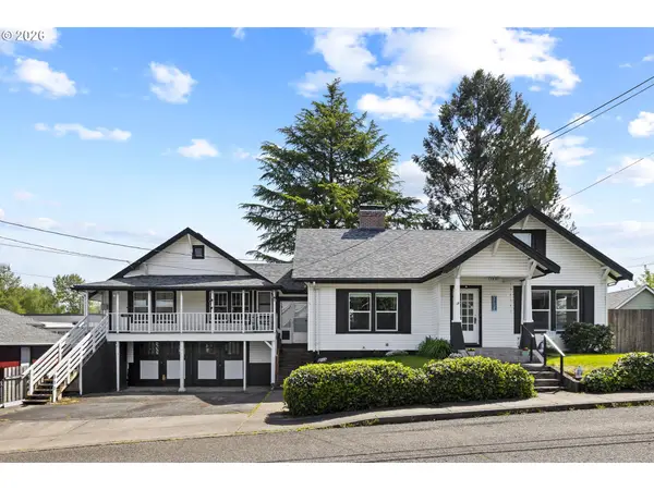 105 2nd St, Gaston, OR 97119