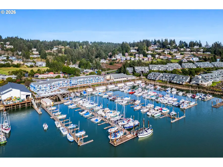 890 SE Bay Blvd #104, Newport, OR 97365 - #3