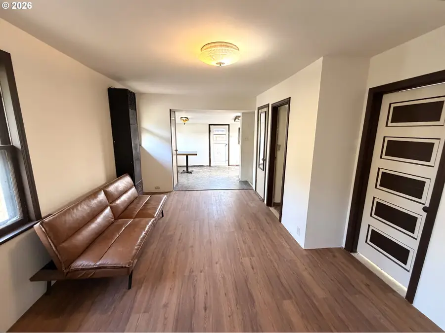 1207 10th St, La Grande, OR 97850 - #3