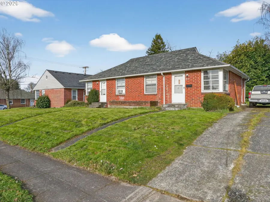 914 W 39th St, Vancouver, WA 98660 - Image #2