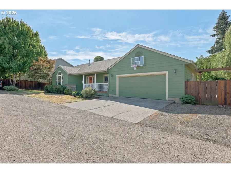 620 Kimberly Ct, Molalla, OR 97038 - #3