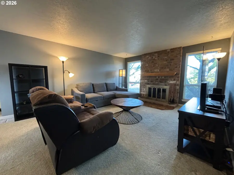 2516 SW 23rd St, Troutdale, OR 97060 - Image #3