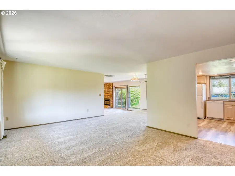 4523 SW Perkins Ave, Pendleton, OR 97801 - #3
