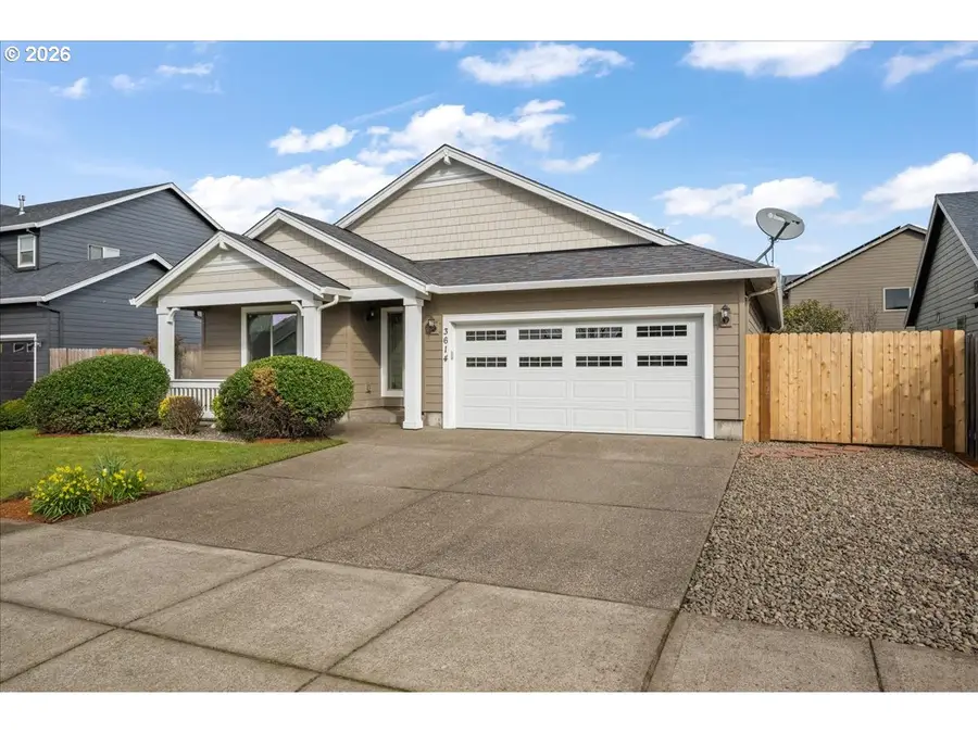 3614 Sweetwater Ave, Woodburn, OR 97071 - #2