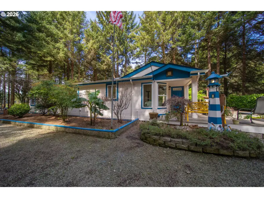 62196 Crown Point Rd, Coos Bay, OR 97420 - #2