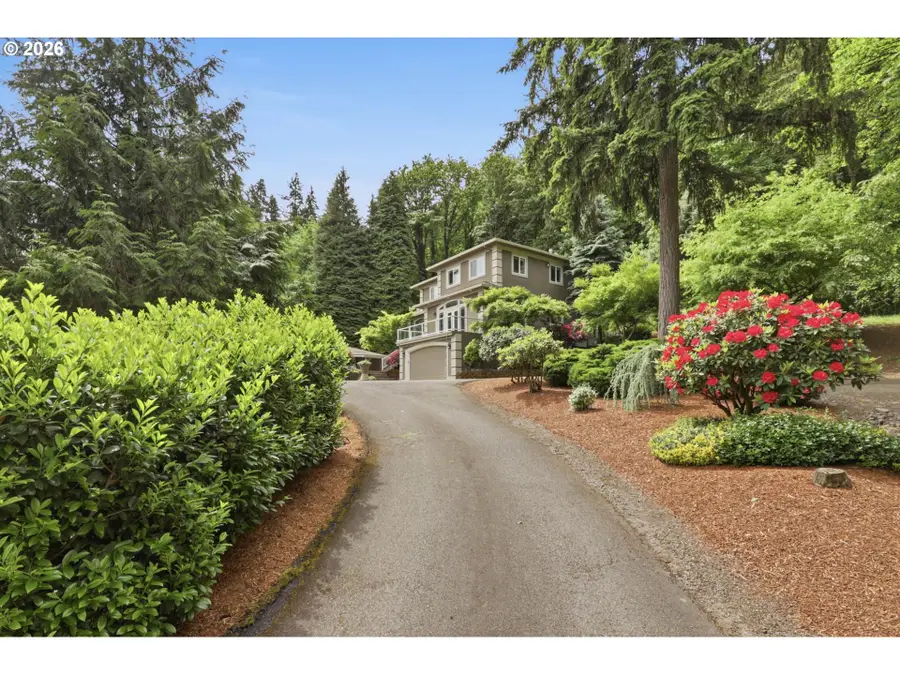 22868 SW Hillcrest Rd, Northwest Clackamas, OR 97068 - #3