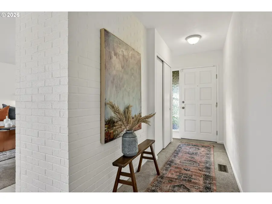 45 Condolea Ct, Lake Oswego, OR 97035 - #2