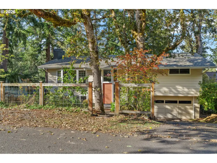 105 W 35th Pl, Eugene, OR 97405 - #3