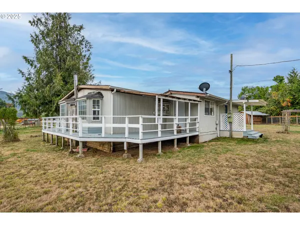 90948 Sunderman Rd, Springfield, OR 97478