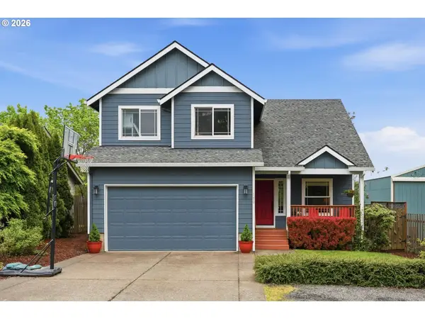 180 SW 3rd St, Dundee, OR 97115