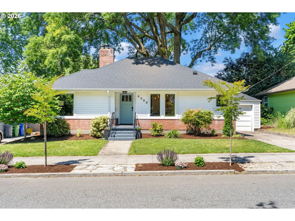 5555 SE Stark St, Portland, OR 97215 - #1