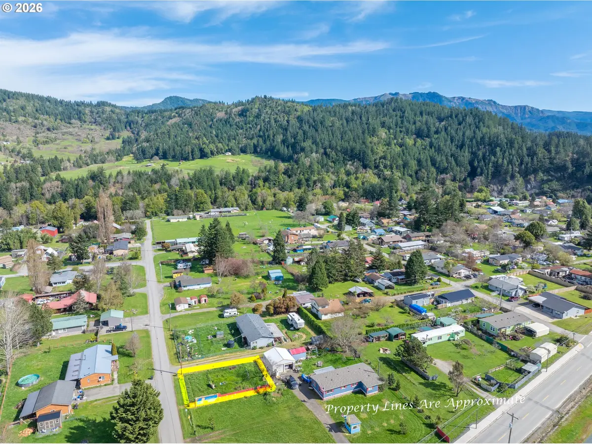 Alder, Powers, OR 97466 - #1