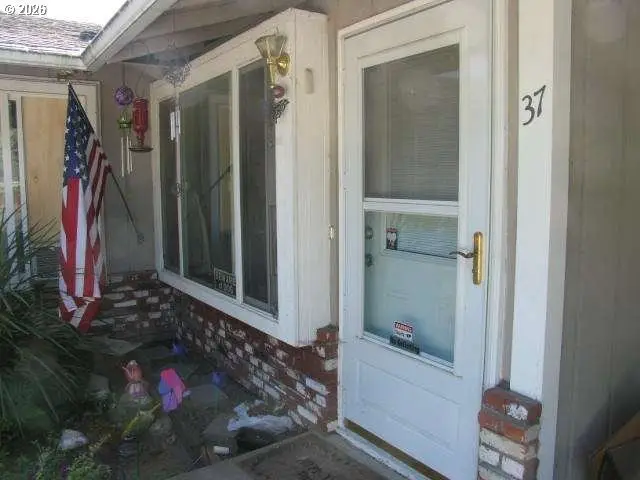 35 NE 157th Ave, Portland, OR 97230 - Image #2