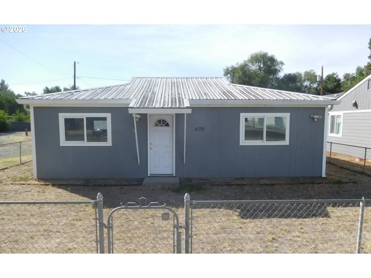 409 W Ridgeway Ave, Hermiston, OR 97838 - #1