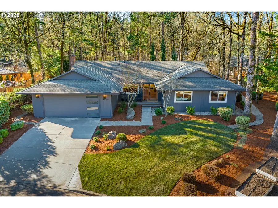 18425 SW Deer Oak Ave, Lake Oswego, OR 97035 - Image #3
