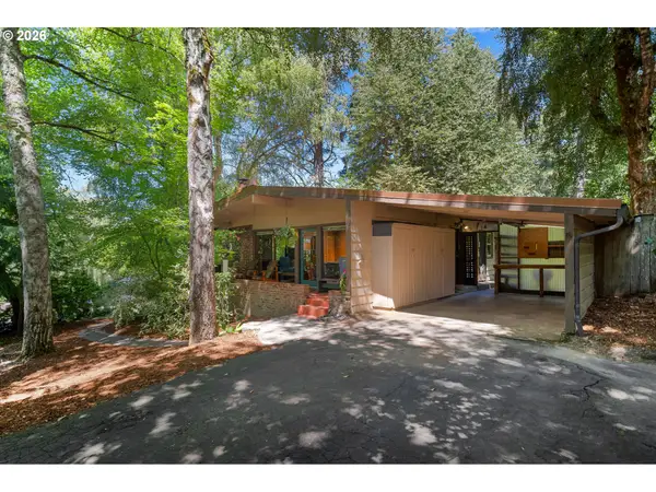 13900 Sundeleaf Dr, LakeOswego, OR 97034