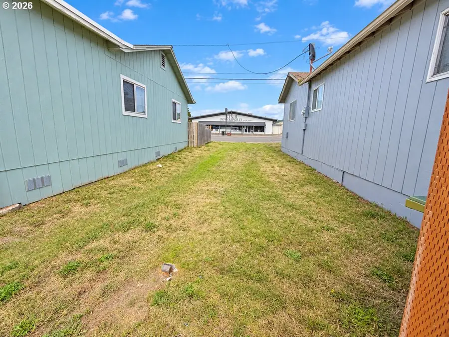 145 S 8th St, Lakeside, OR 97449 - #2