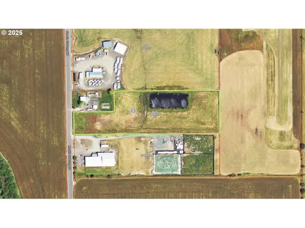 N Coburg Rd, Harrisburg, OR 97446