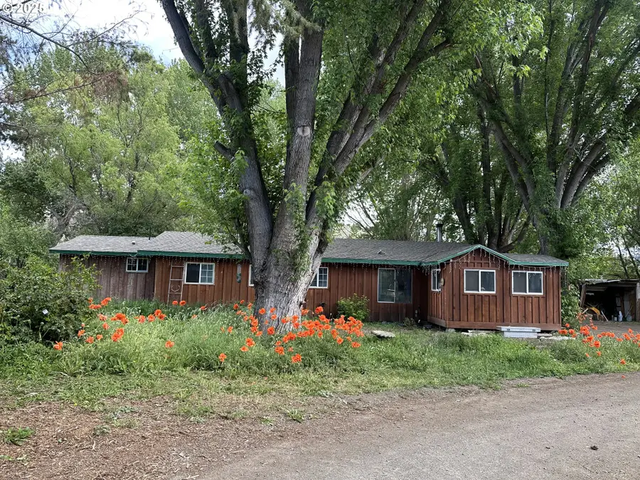 440 N Mountain Blvd, Mount Vernon, OR 97865 - Image #3