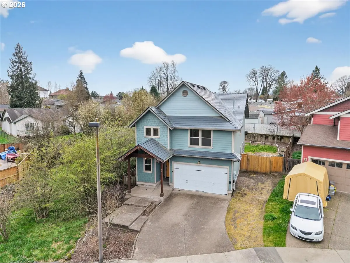 561 N Declaration Dr, Carlton, OR 97111 - #1