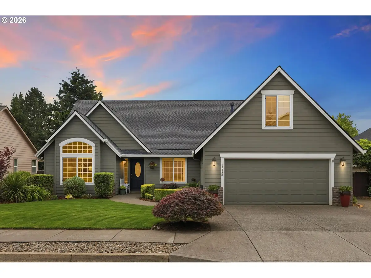 13330 Squire Dr, Oregon City, OR 97045 - #1