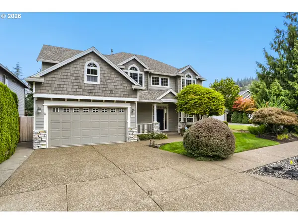 11040 SE Happy Valley Dr, HappyValley, OR 97086