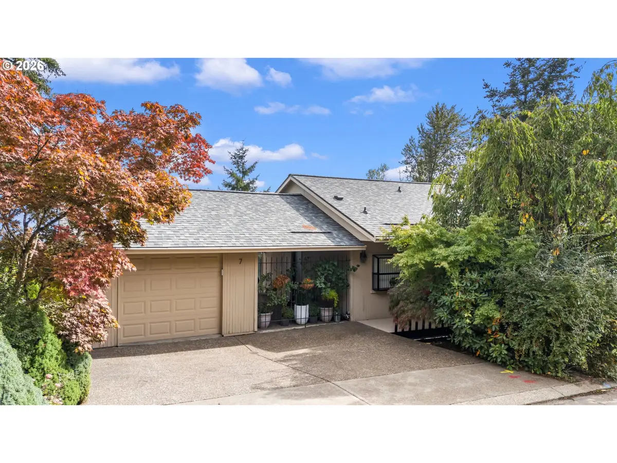 7 Hidalgo St, Lake Oswego, OR 97035 - #1