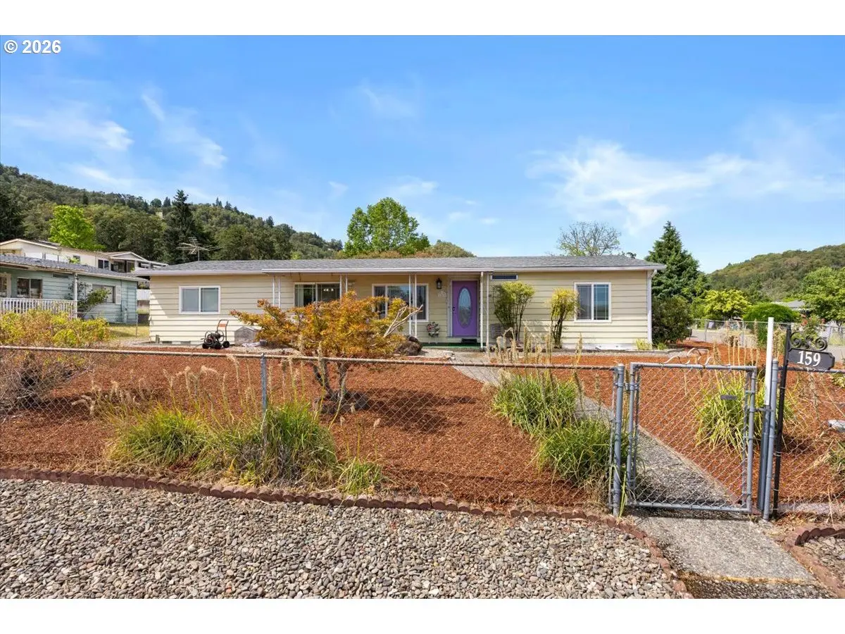159 NW Kristen Ct, Roseburg, OR 97471 - #1