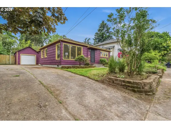 46 NE Buffalo St, Portland, OR 97211