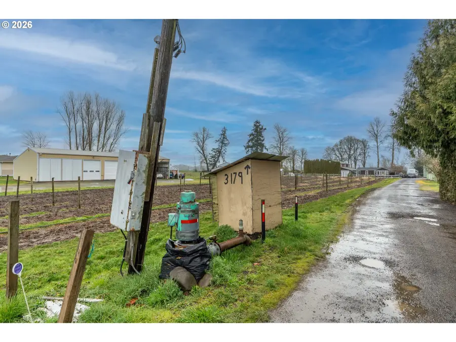 3179 Jefferson Scio Dr Se, Jefferson, OR 97352 - #2