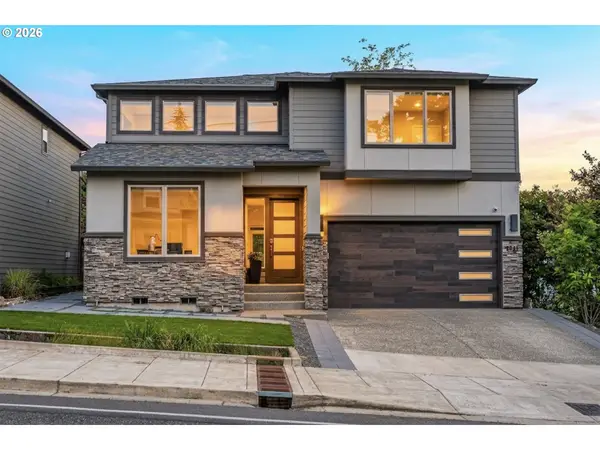 9621 SW 48th Ave, Portland, OR 97219
