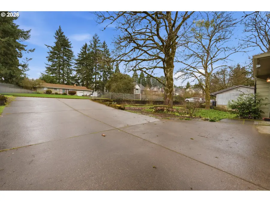 11765 SW Gaarde St, Tigard, OR 97224 - #3