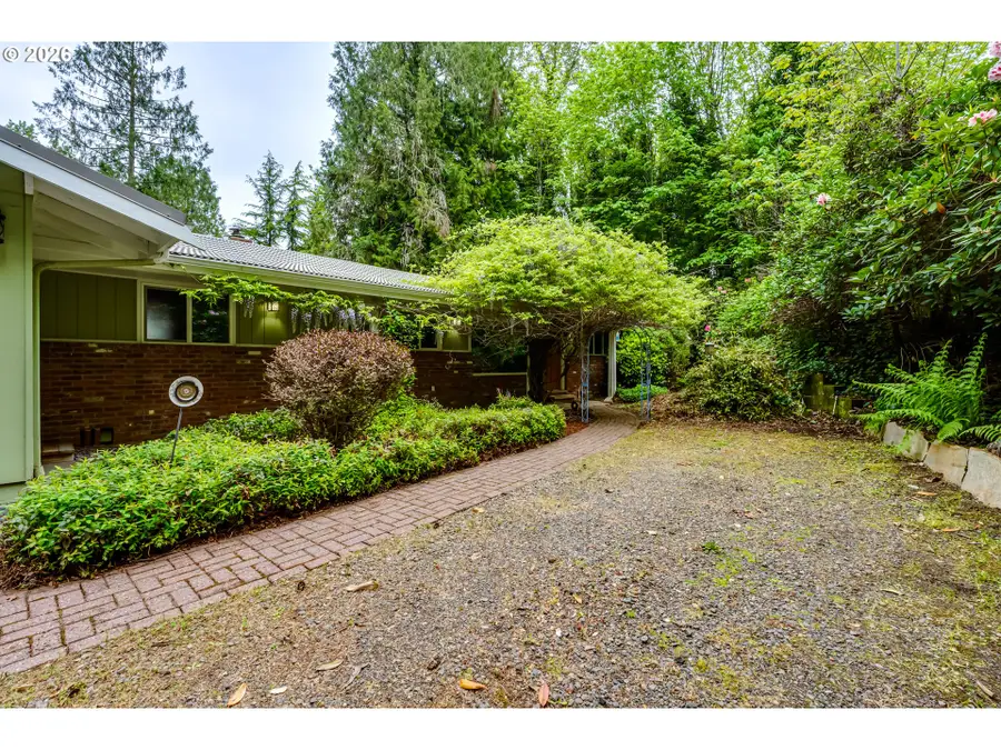 41929 Deerhorn Rd, Springfield, OR 97478 - #2