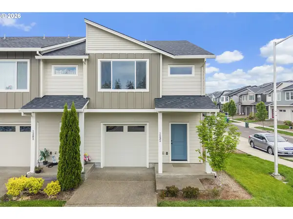 1292 S Quartz Dr, Cornelius, OR 97113