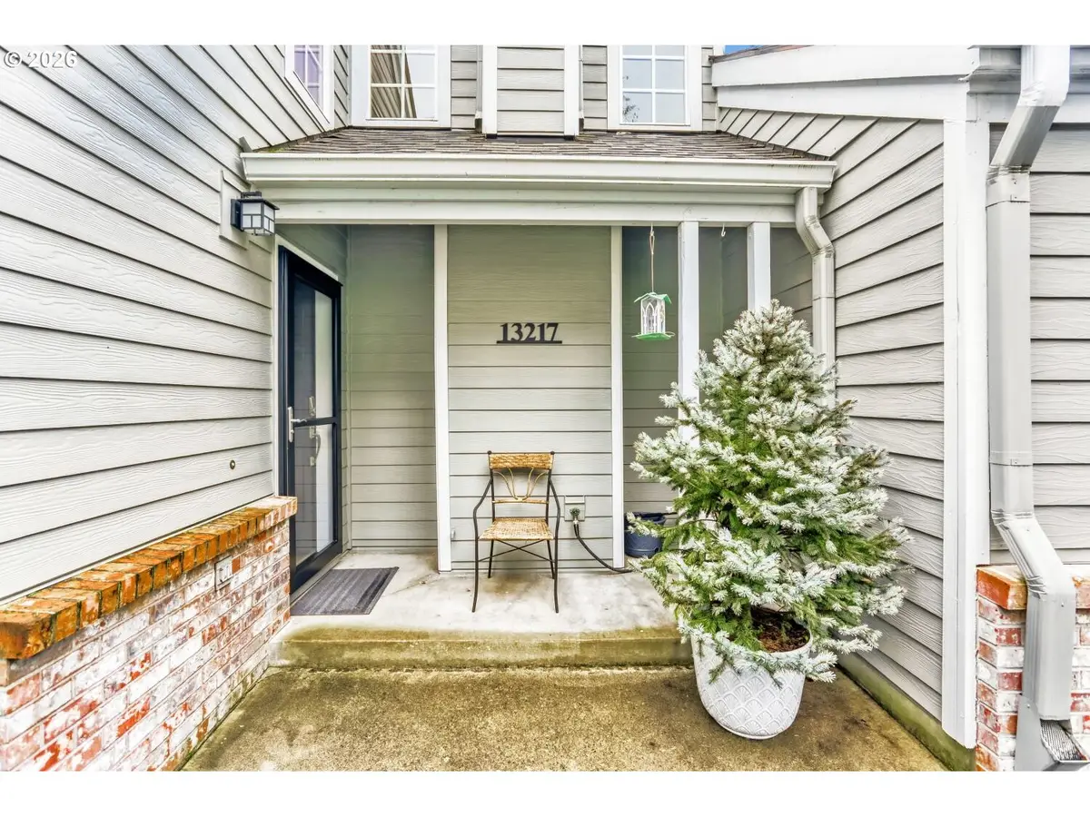 13217 SW Summerwood Dr, Portland, OR 97223 - #1