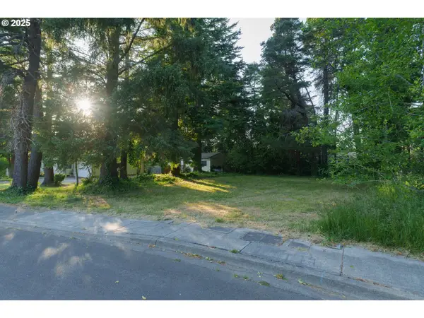 00 1st St Se, Bandon, OR 97411