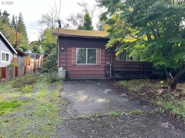 190 N Vernon St, Coquille, OR 97423 - Image #2