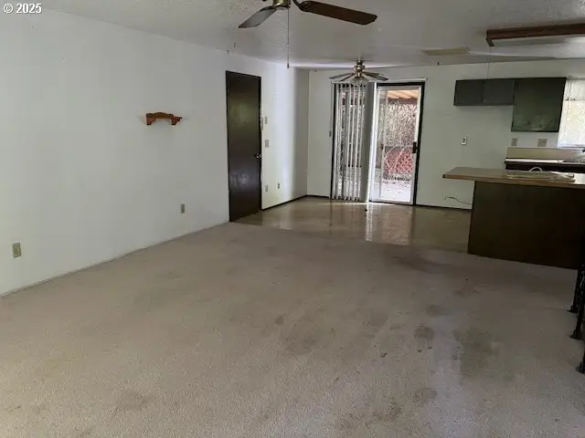 190 N Vernon St, Coquille, OR 97423 - Image #3