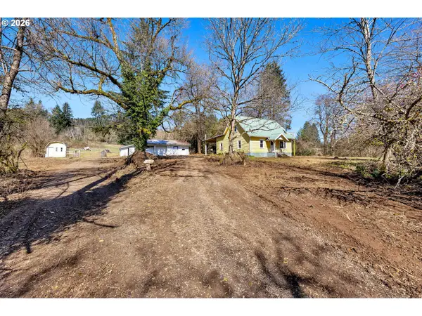 39701 NE 94th Ave, LaCenter, WA 98629