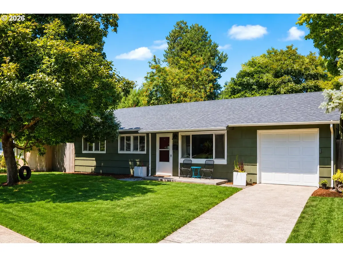 11555 SW 11th St, Beaverton, OR 97005 - #1