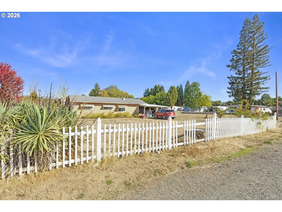 2461 NW Brockway Rd, Winston, OR 97496 - #1