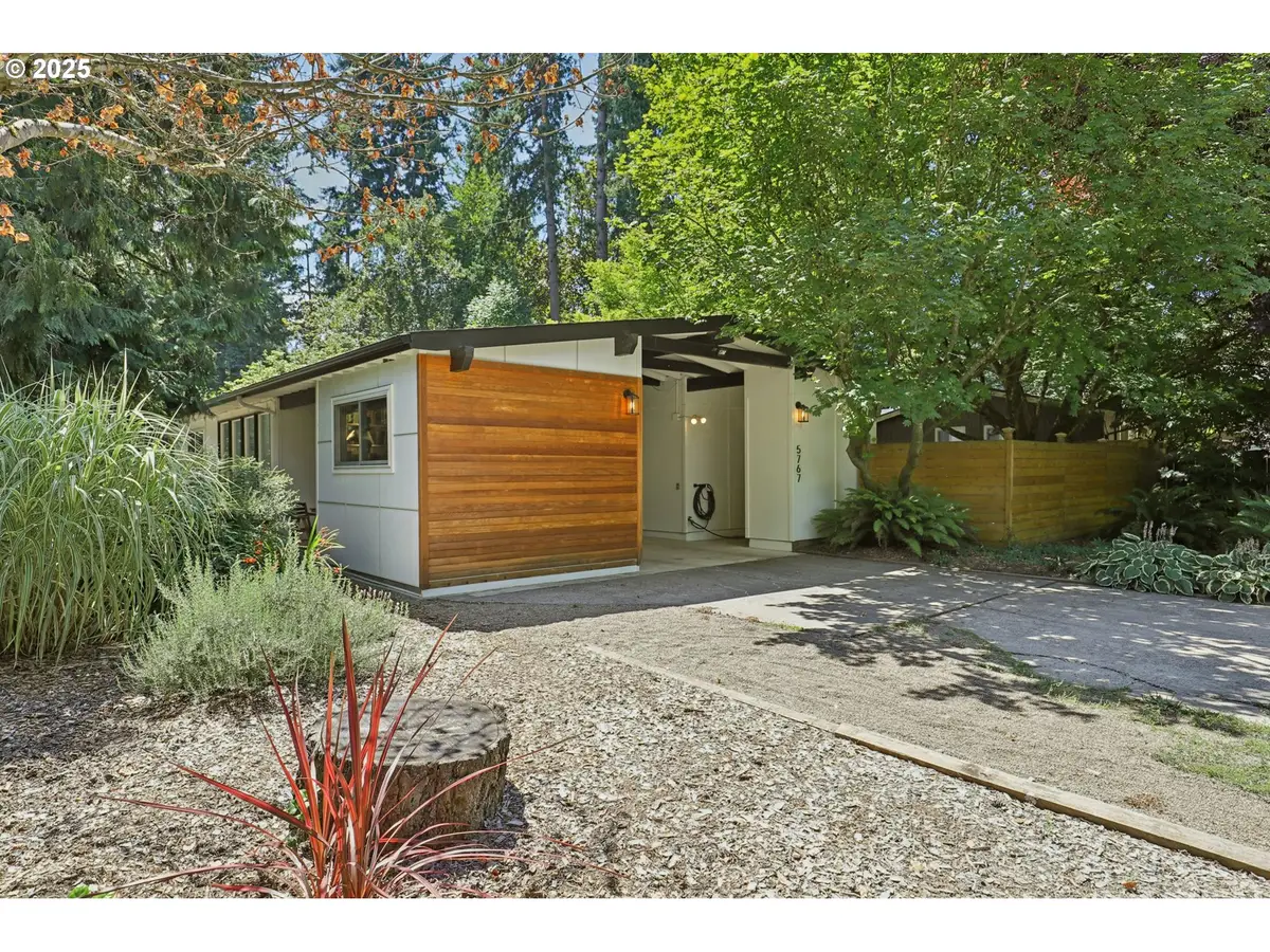 5767 Baleine St, Northwest Clackamas, OR 97035 - Image #1