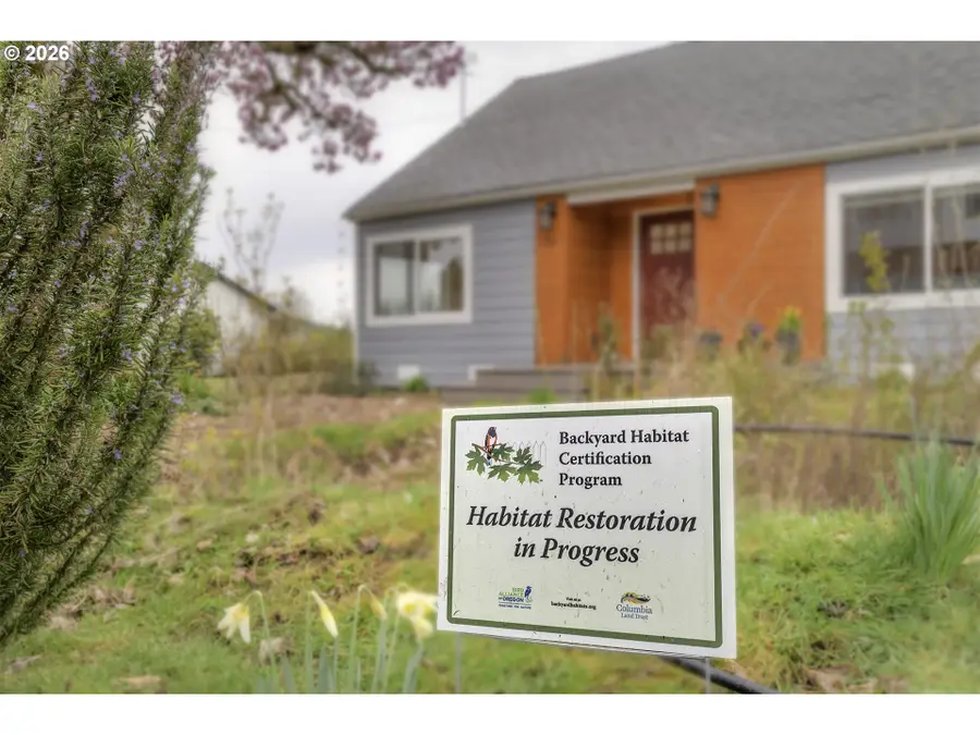 715 S 8th Ave, Cornelius, OR 97113 - #3