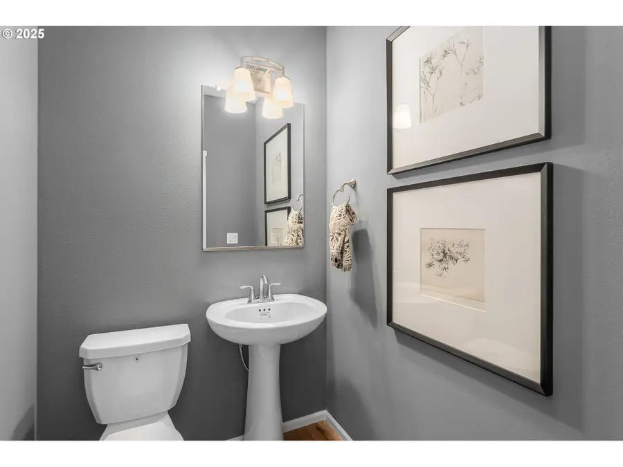 31700 Turel Dr, North Plains, OR 97133 - Image #2